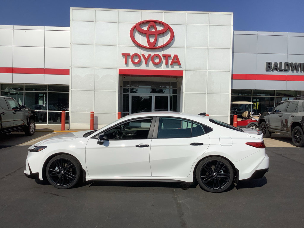 New 2026 Toyota Camry Hybrid image 4