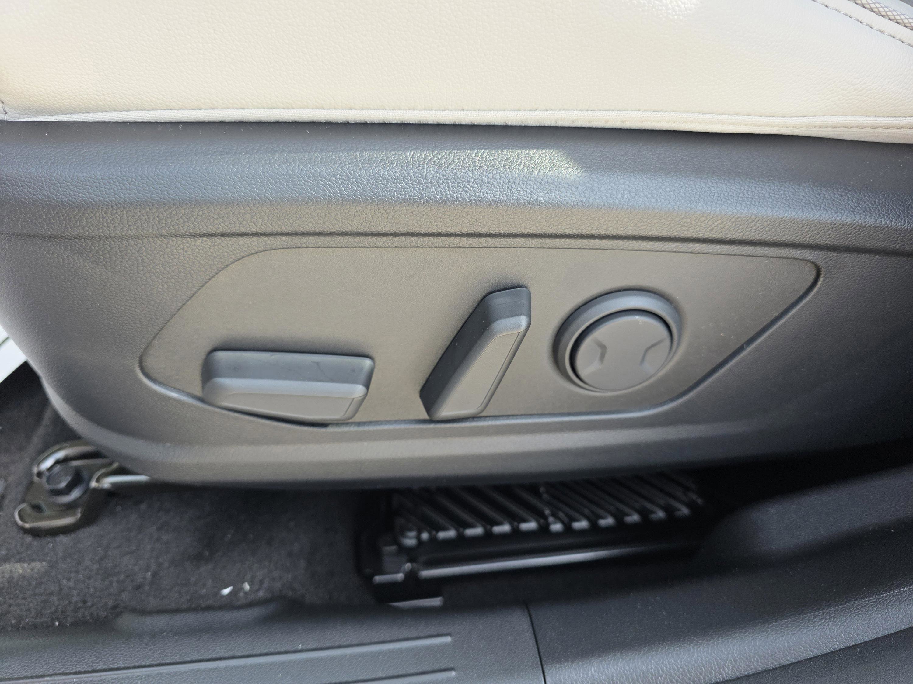 New 2026 Hyundai Tucson Limited image 31