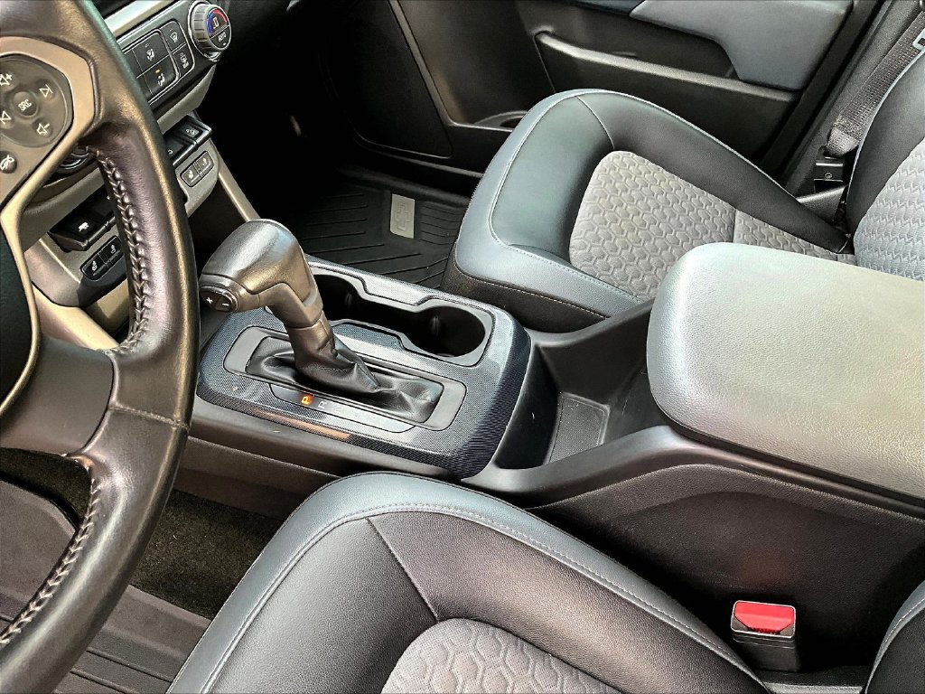 Used 2015 Chevrolet Colorado Z71 AWD/4WD image 20