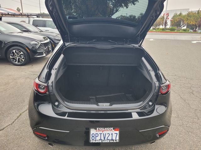 Used 2019 MAZDA MAZDA3 AWD Hatchback w/ Preferred Pkg image 8