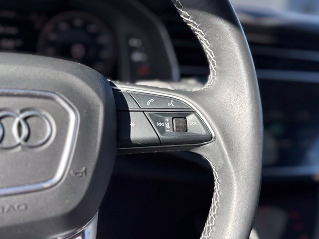 Used 2022 Audi Q8 Premium AWD/4WD image 21