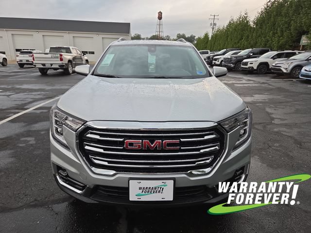 Used 2022 GMC Terrain SLT AWD/4WD image 2