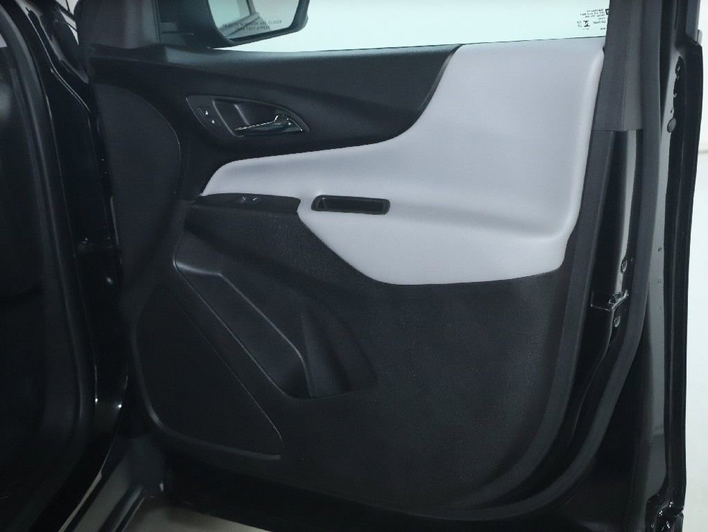 Used 2024 Chevrolet Equinox LS w/ LS Convenience Package FWD image 32