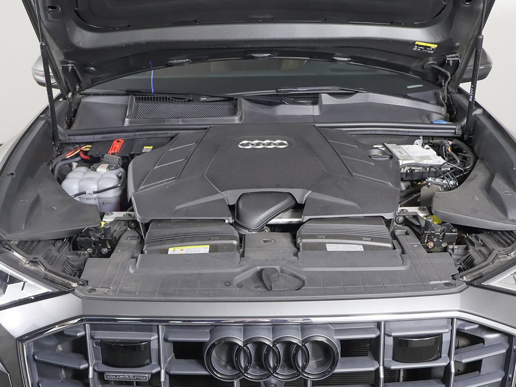 Used 2022 Audi Q8 Prestige w/ Prestige Package AWD/4WD image 23