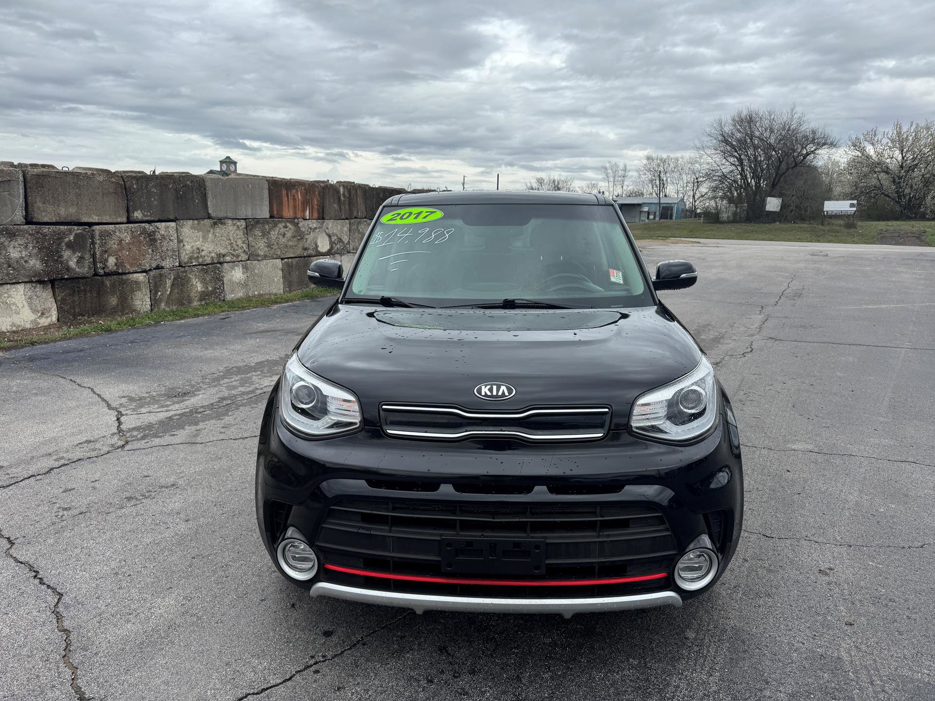 Used 2017 Kia Soul ! w/ Tech Package image 8