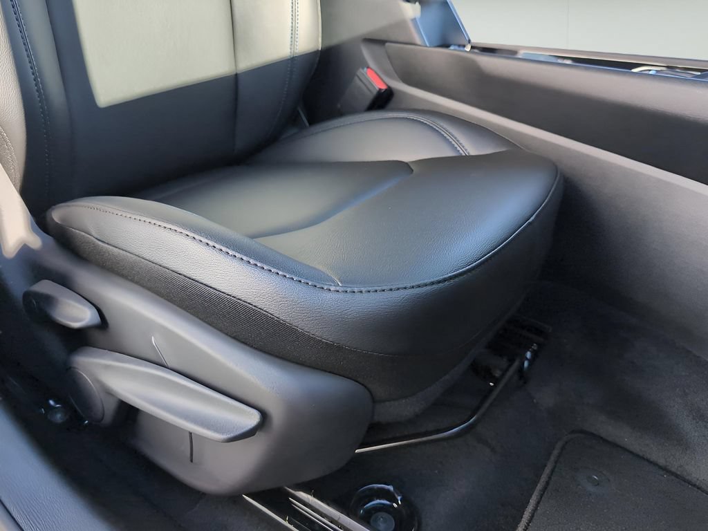 New 2026 Jeep Compass Limited AWD/4WD image 33