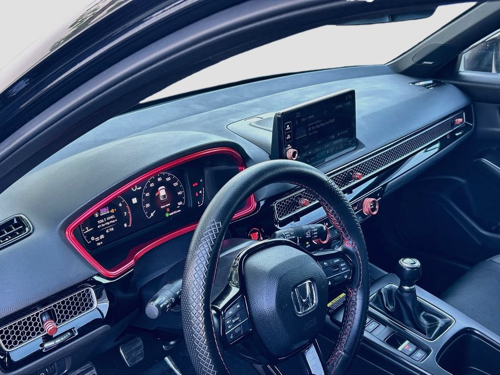 Used 2022 Honda Civic Sport Touring image 9