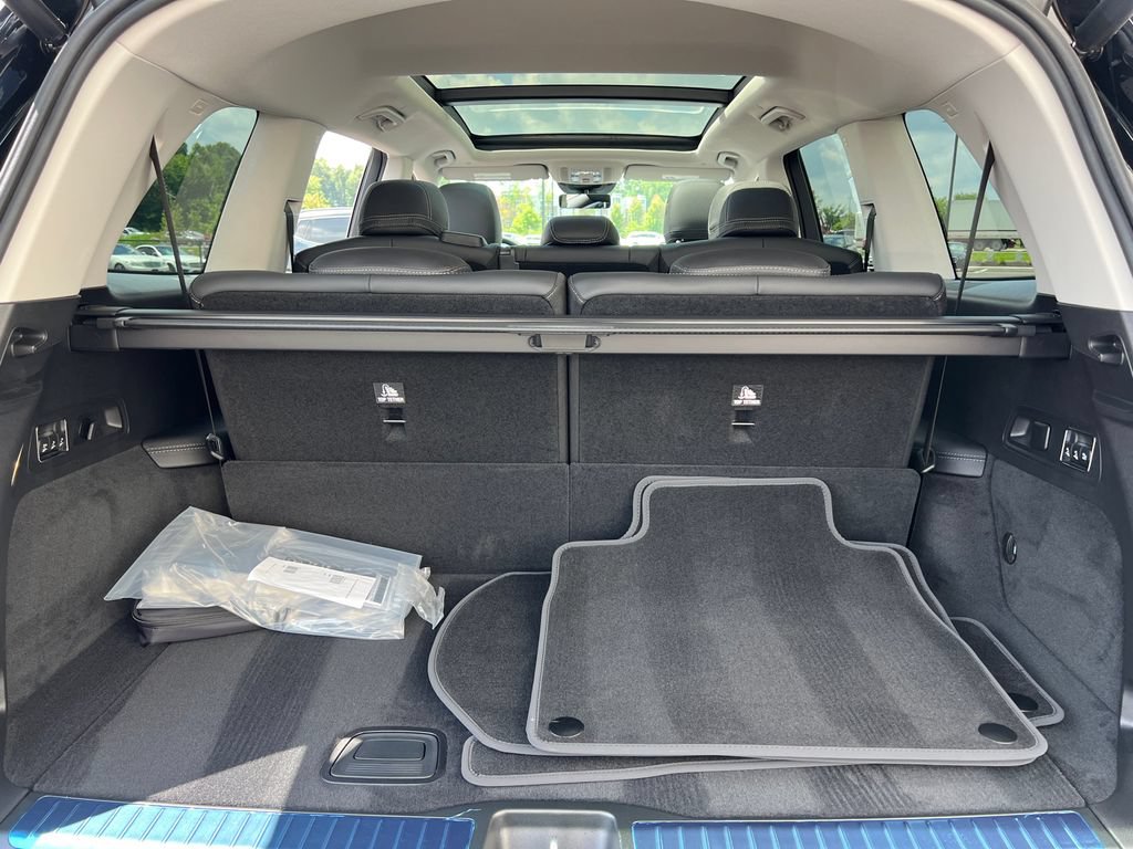 New 2026 Mercedes-Benz GLS 450 4MATIC image 7