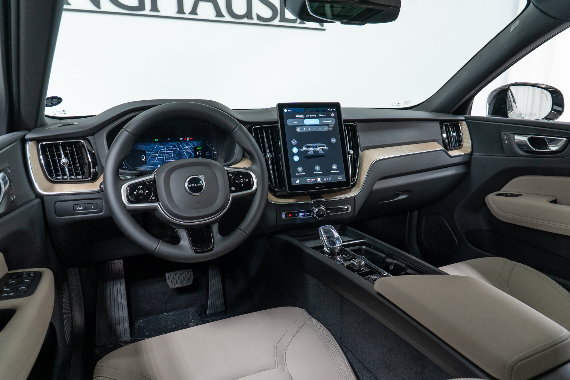 New 2026 Volvo XC60 T8 Plus w/ Protection Package Premier image 16