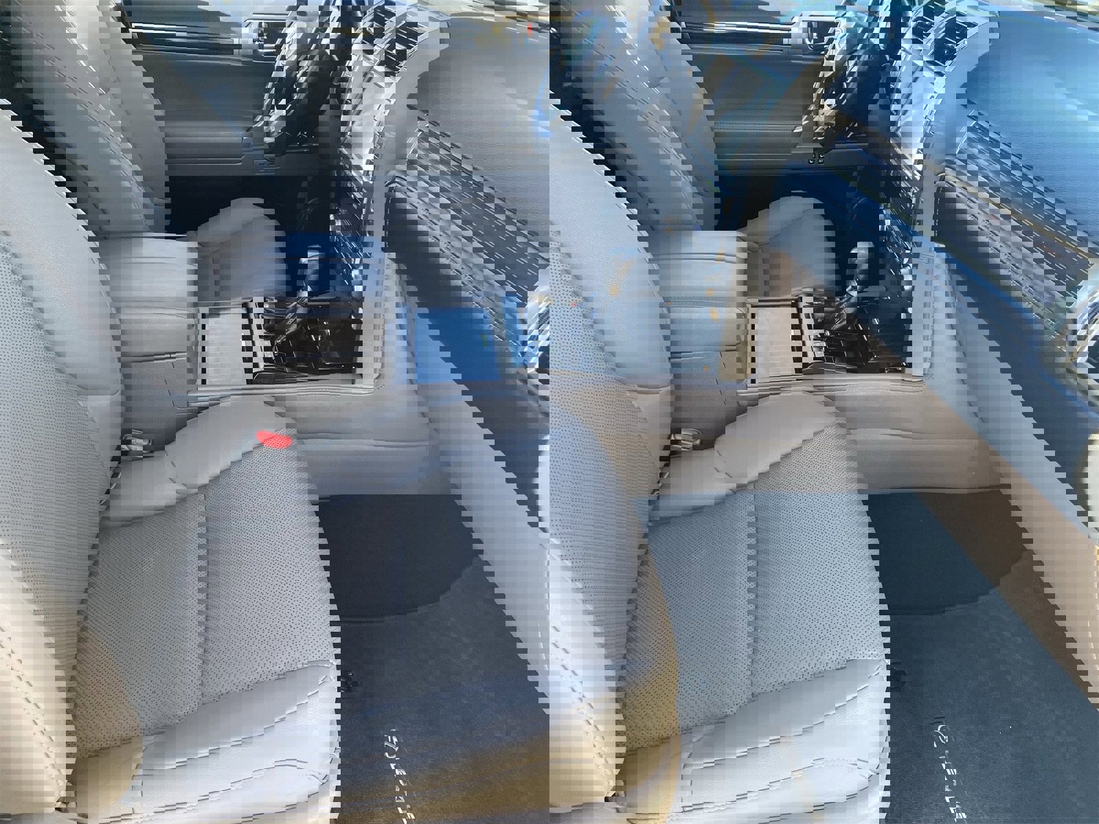 Used 2020 Lexus GX 460 Premium image 12