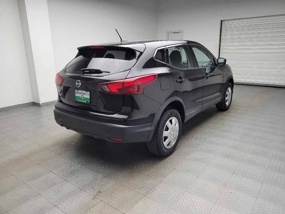 Used 2019 Nissan Rogue Sport S image 9