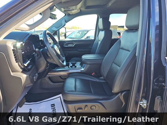 Used 2024 Chevrolet Silverado 3500 LTZ w/ LTZ Convenience Package image 11