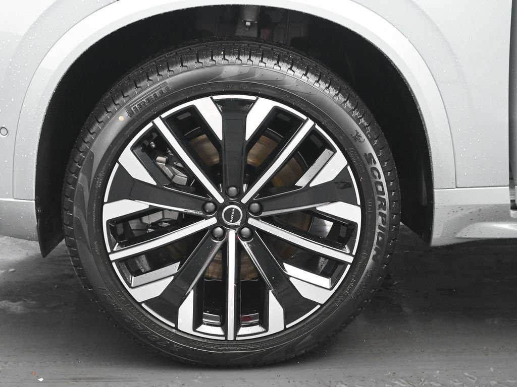 New 2026 Volvo XC90 T8 Ultra w/ Protection Package Premier AWD/4WD image 29