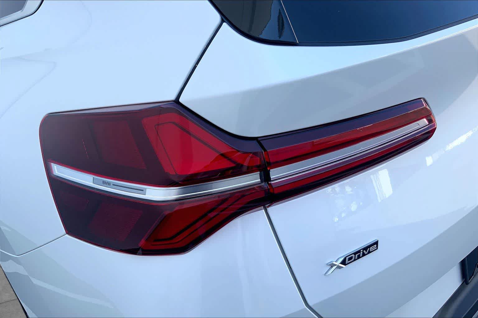 New 2026 BMW X3 xDrive30i w/ Premium Package AWD/4WD image 15