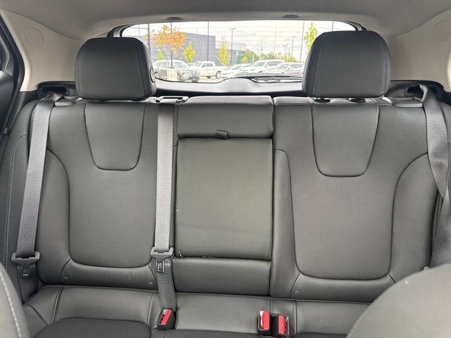 Used 2026 Buick Encore GX Sport Touring w/ Comfort Package AWD/4WD image 15