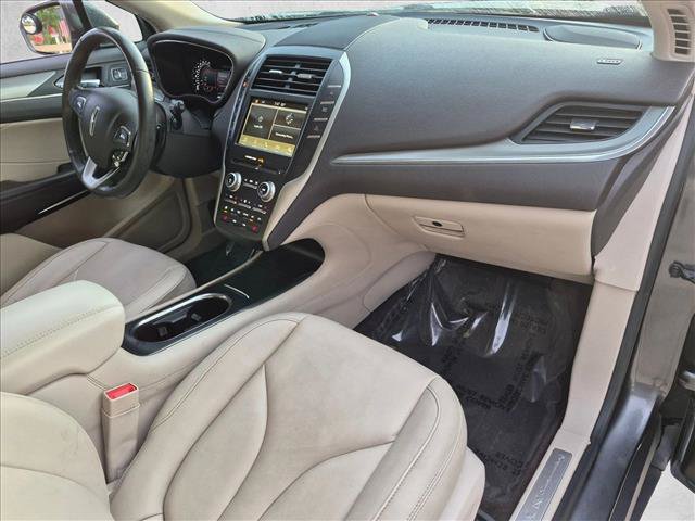 Used 2017 Lincoln MKC Premiere FWD image 20