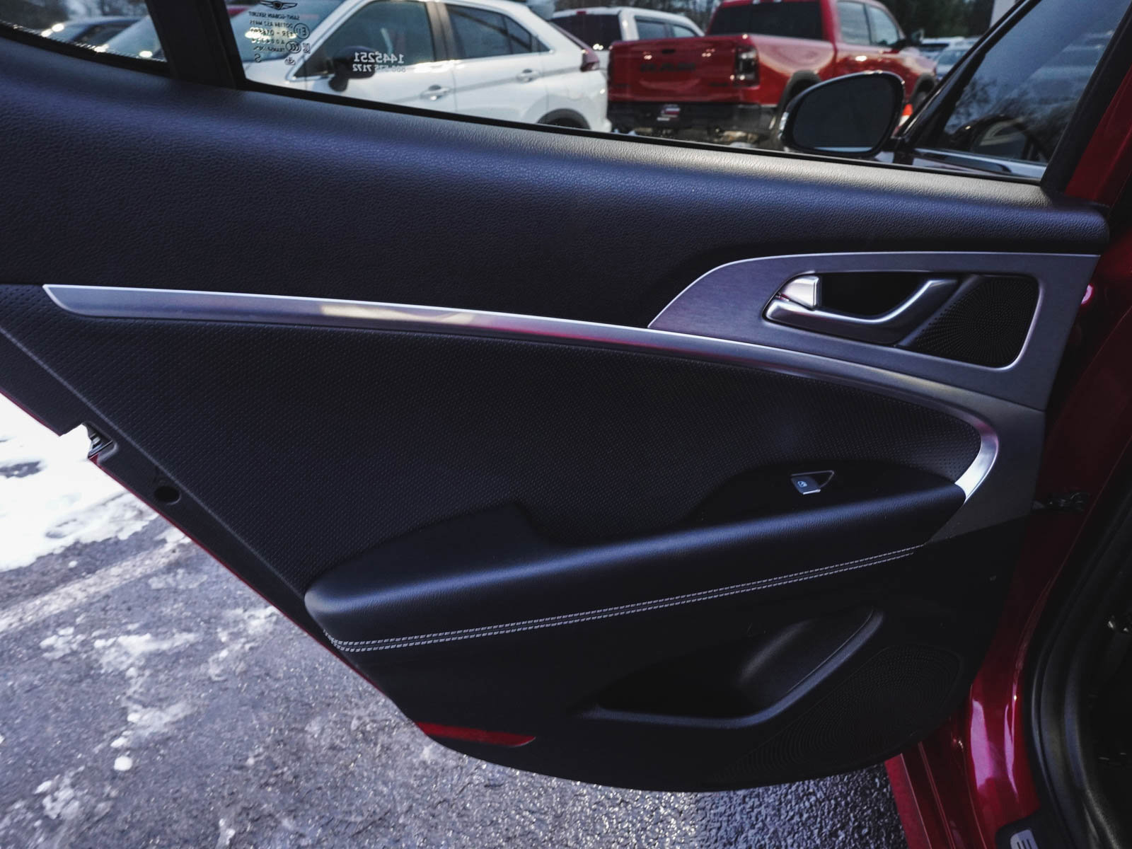 Used 2019 Genesis G70 2.0T Advanced w/ Elite Package image 12