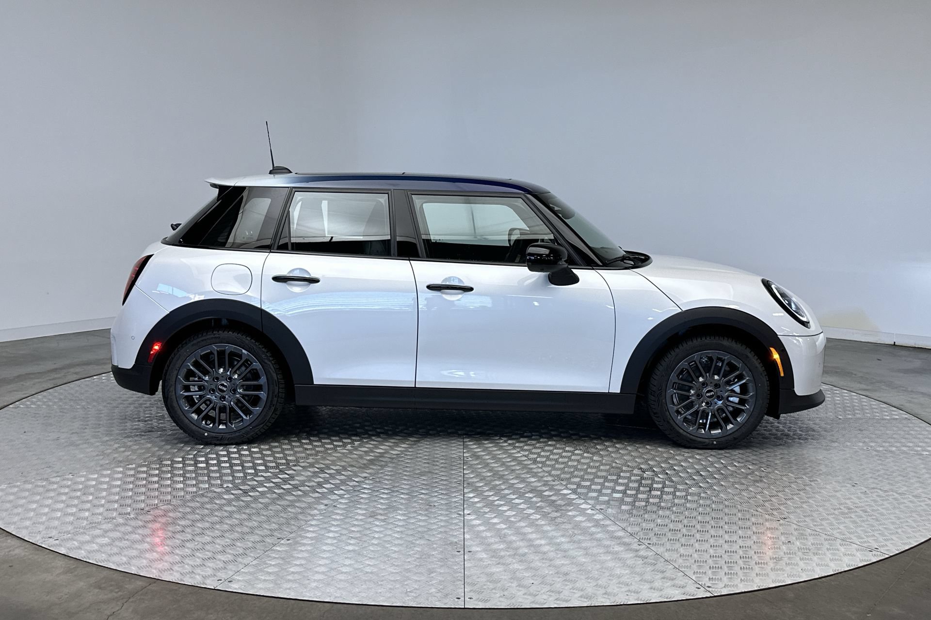 New 2027 MINI Cooper S FWD image 10