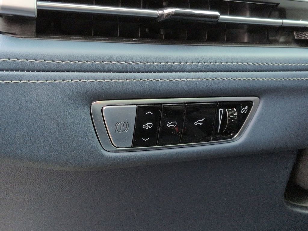 Certified 2025 Cadillac Escalade IQ Sport 2 image 25