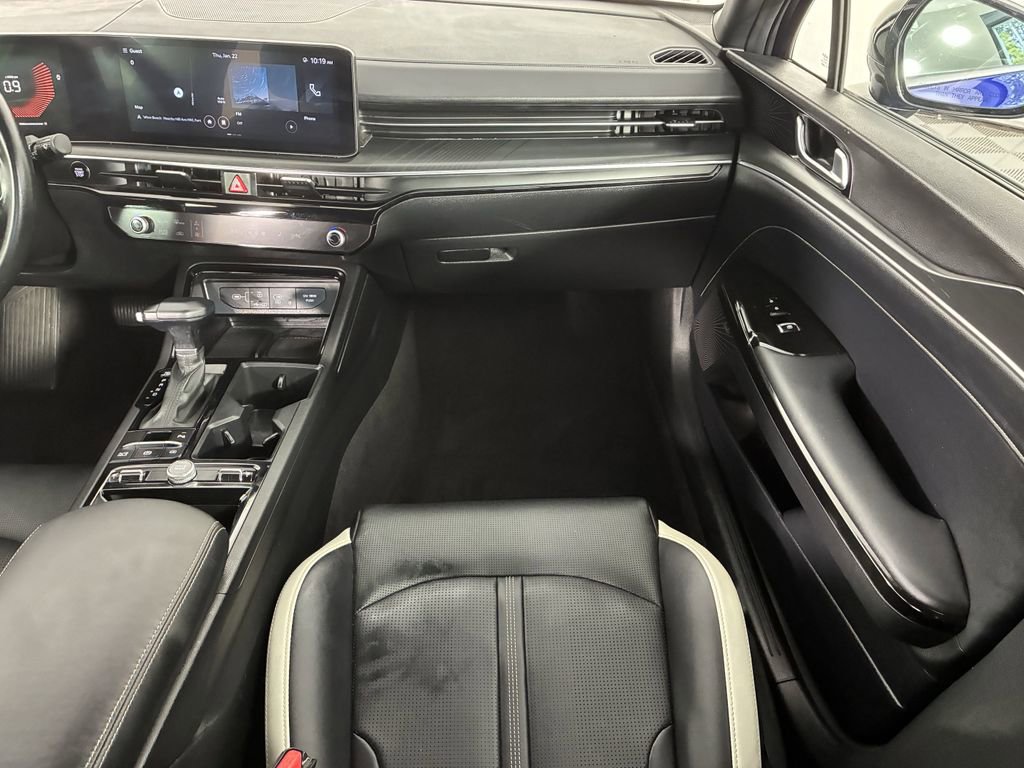 Used 2025 Kia K5 GT-Line w/ GT-Line Premium Package image 16