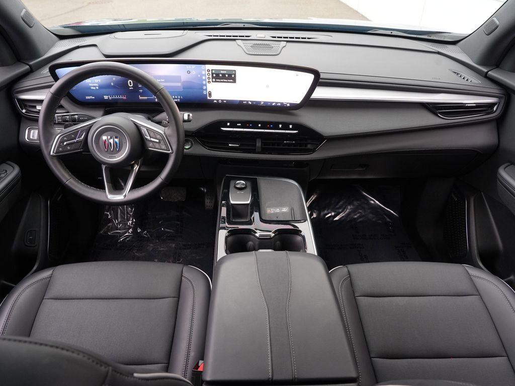 Used 2025 Buick Enclave Preferred AWD/4WD image 25