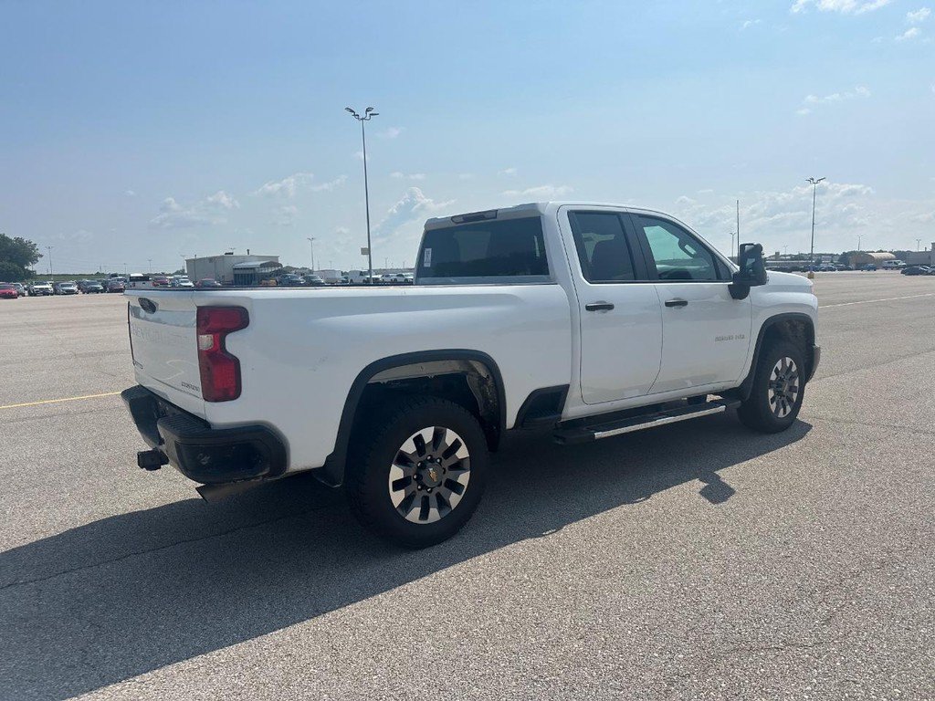 Used 2024 Chevrolet Silverado 2500 Custom w/ Custom Convenience Package AWD/4WD image 3