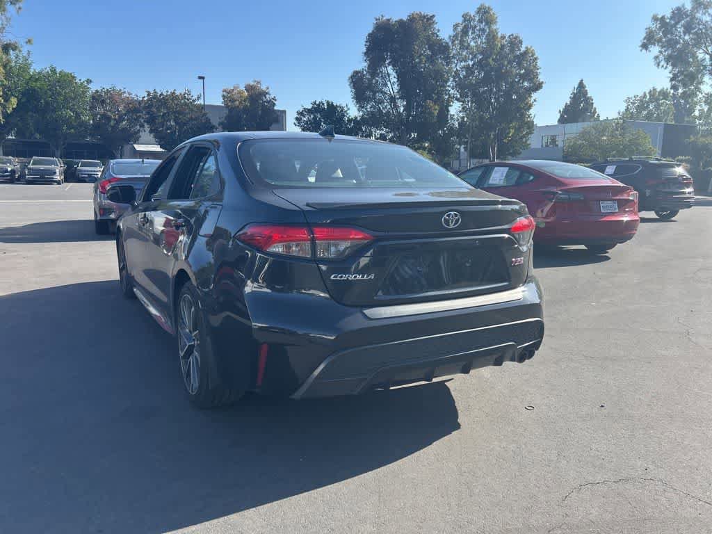 Used 2022 Toyota Corolla XSE FWD image 4