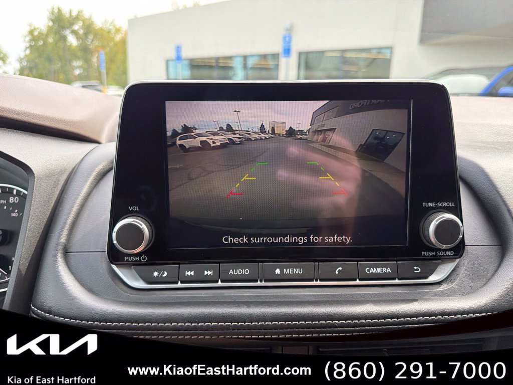 Used 2023 Nissan Rogue S AWD/4WD image 33