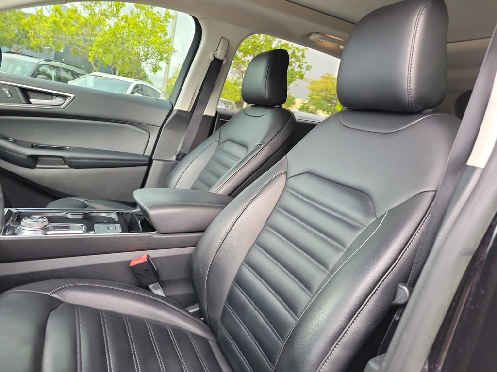 Used 2020 Ford Edge SEL w/ Convenience Package FWD image 22