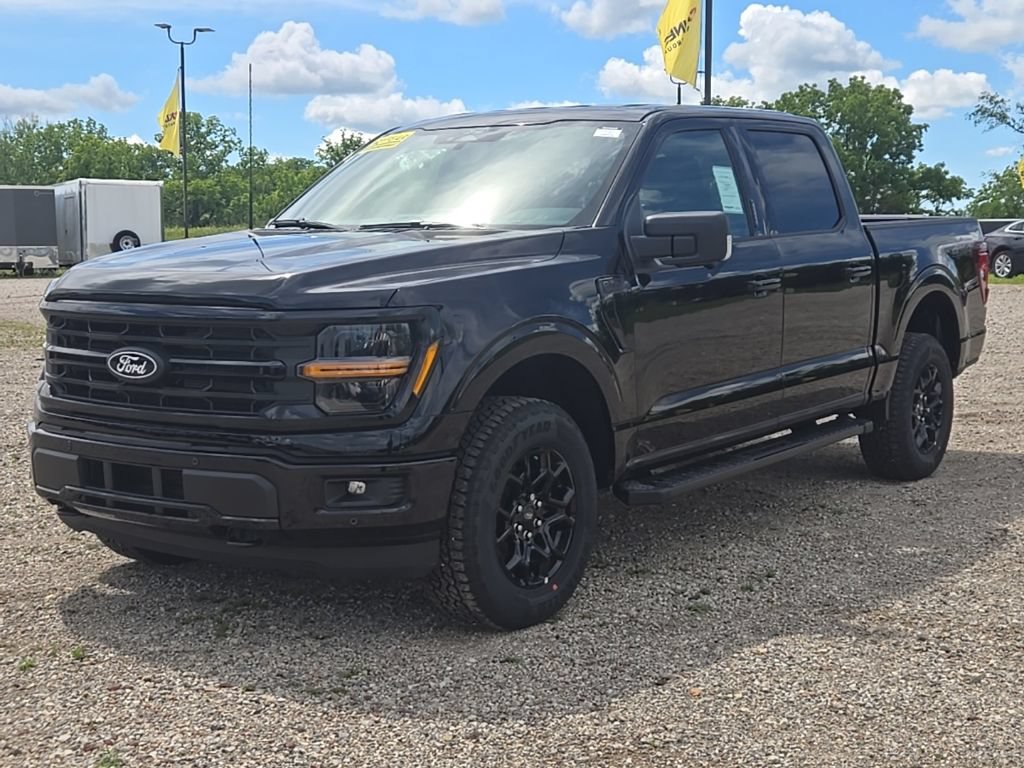 New 2026 Ford F150 XLT w/ Equipment Group 302A MID AWD/4WD image 9