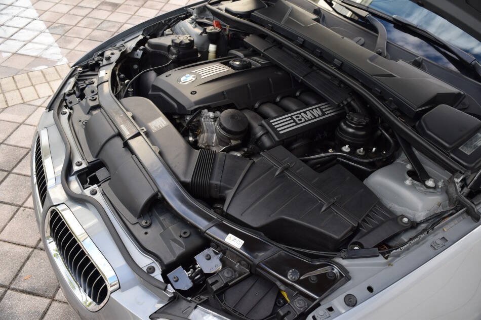 Used 2013 BMW 328i Convertible RWD image 93