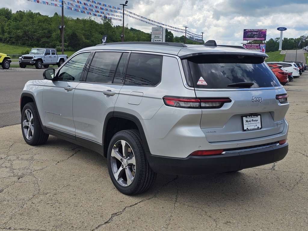 New 2025 Jeep Grand Cherokee L Limited w/ Luxury Tech Group II image 3