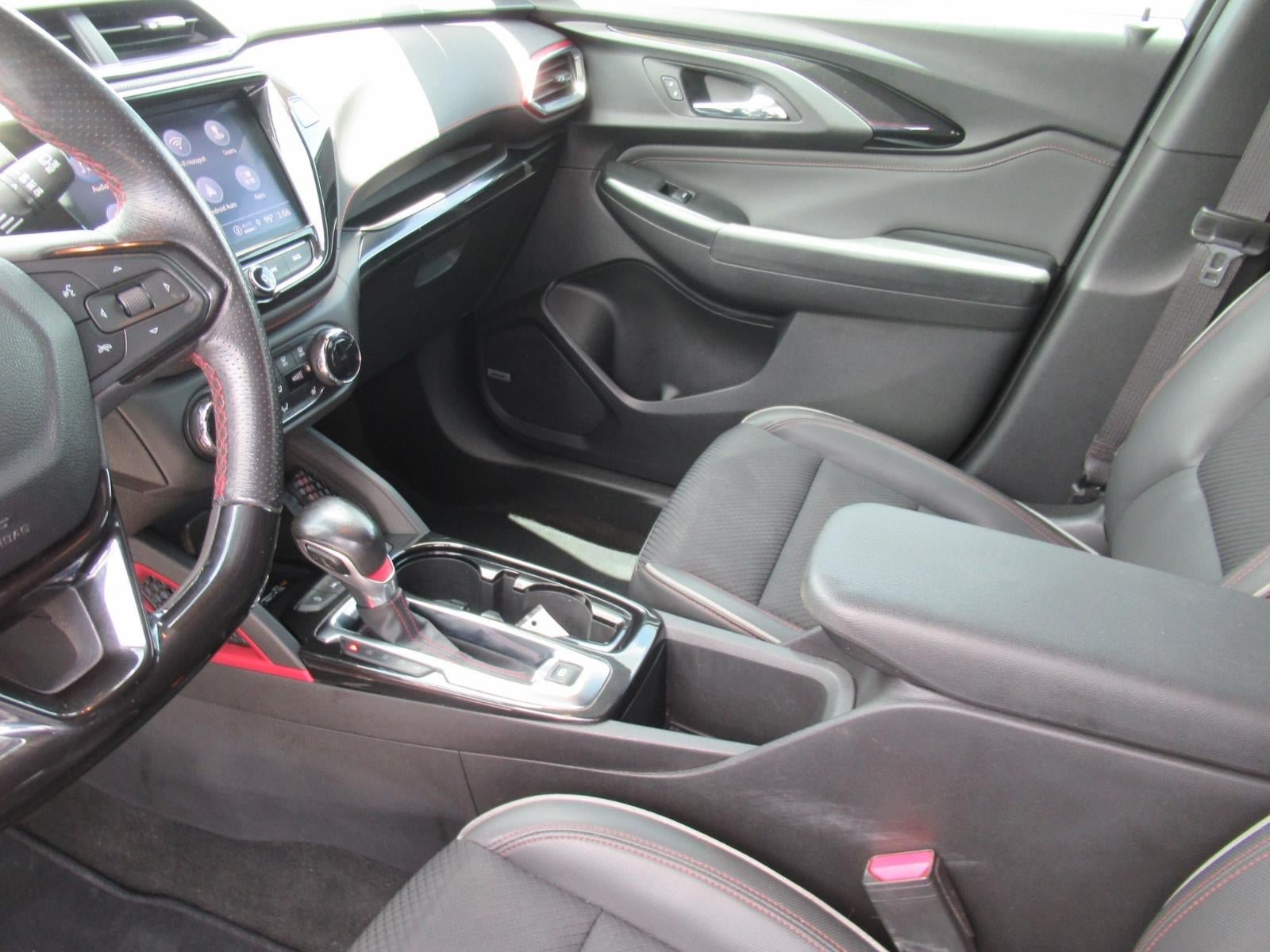 Used 2021 Chevrolet TrailBlazer RS w/ Technology Package FWD image 16
