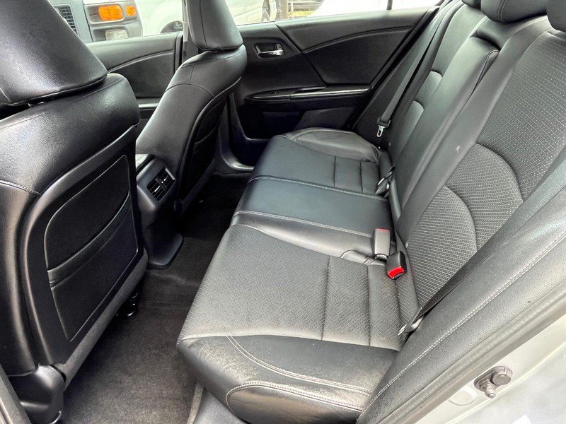 Used 2014 Honda Accord EX-L image 9