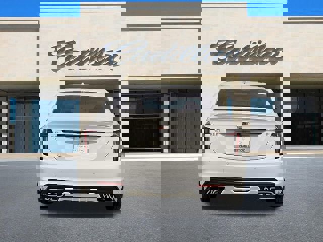 New 2026 Cadillac CT5 V image 4
