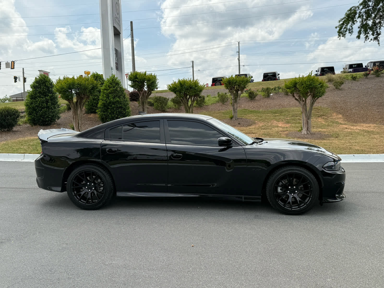 Used 2023 Dodge Charger R/T w/ Blacktop Package image 20