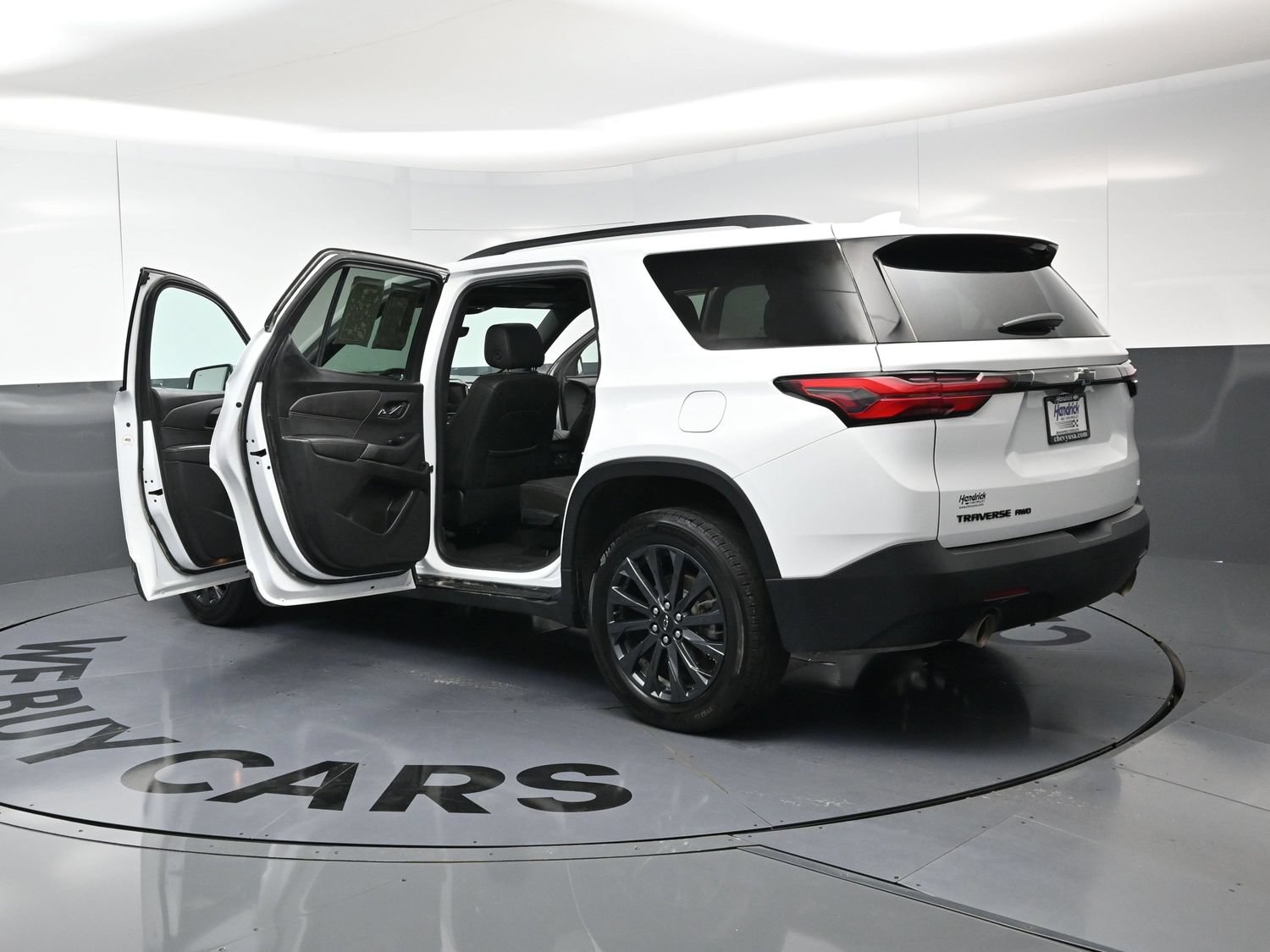 Used 2023 Chevrolet Traverse RS AWD/4WD image 29