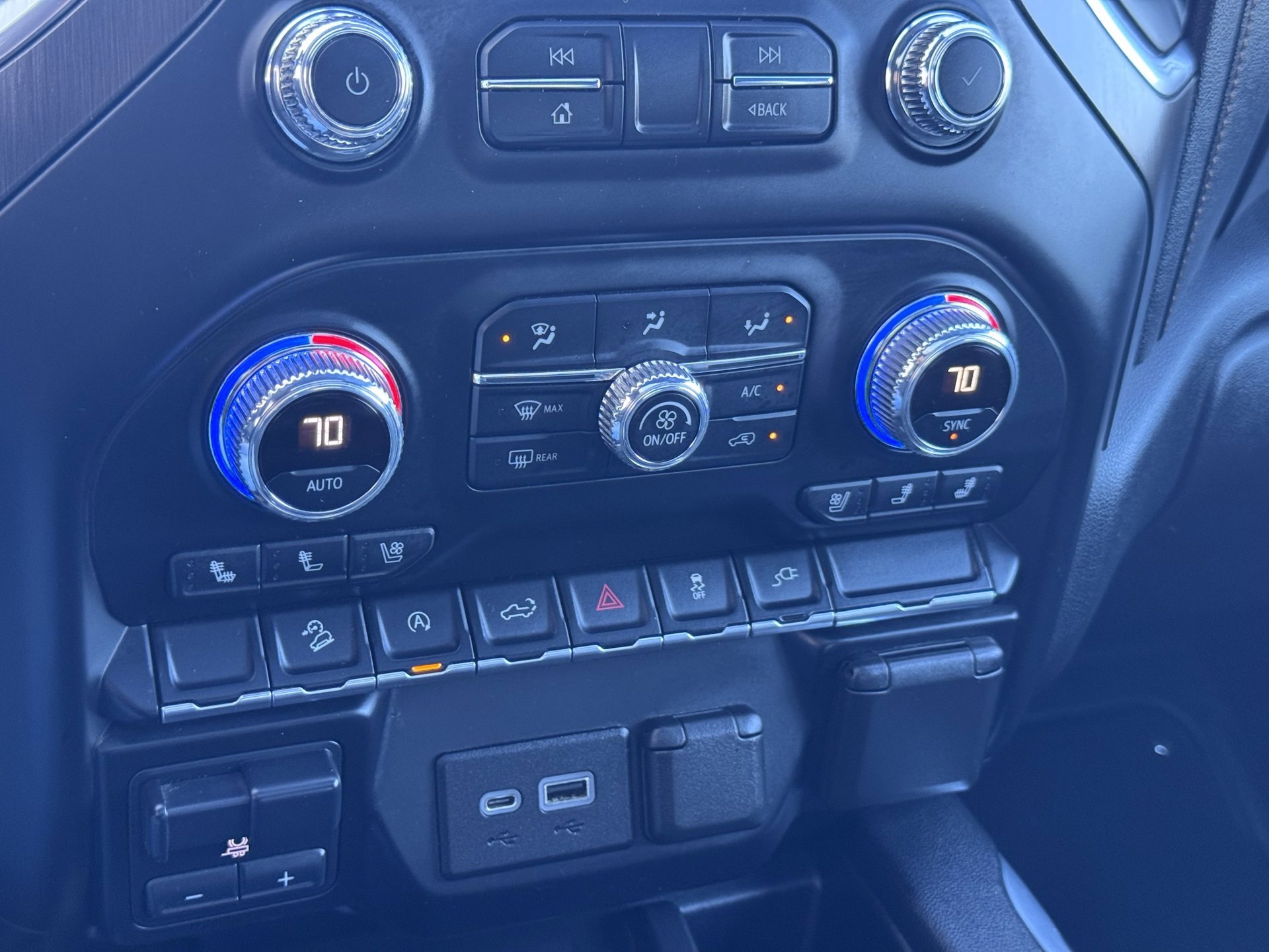 Used 2021 GMC Sierra 1500 AT4 w/ AT4 Preferred Package image 35