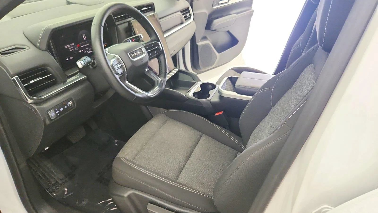 Used 2026 GMC Terrain Elevation FWD image 22