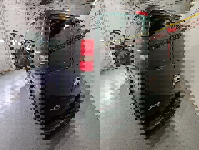 Used 2013 Chevrolet Express 3500 LS w/ Power Package image 13