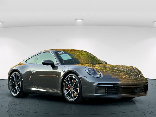 Used 2024 Porsche 911 Carrera 4S image 9