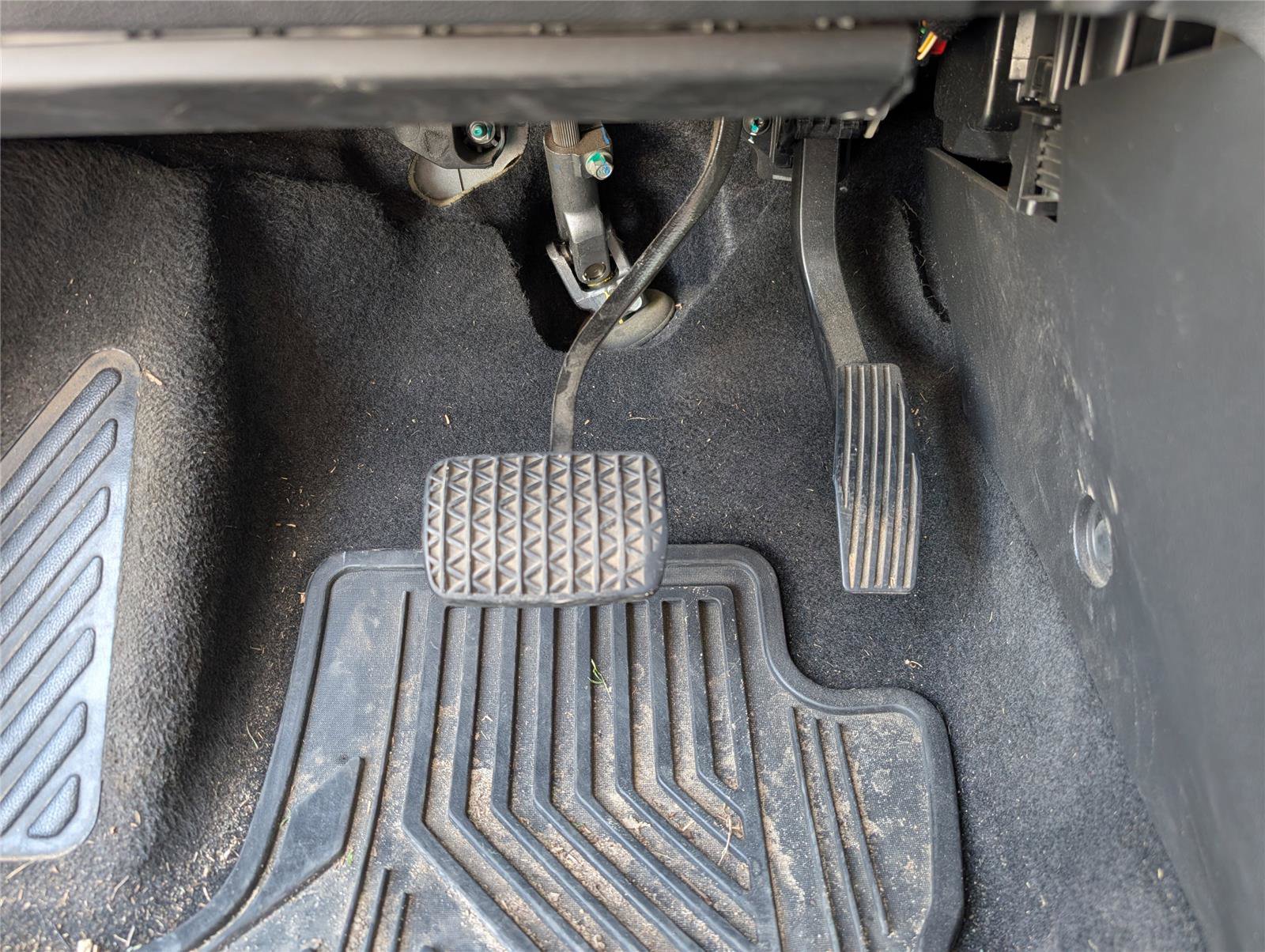 Used 2017 Buick Encore Preferred image 19