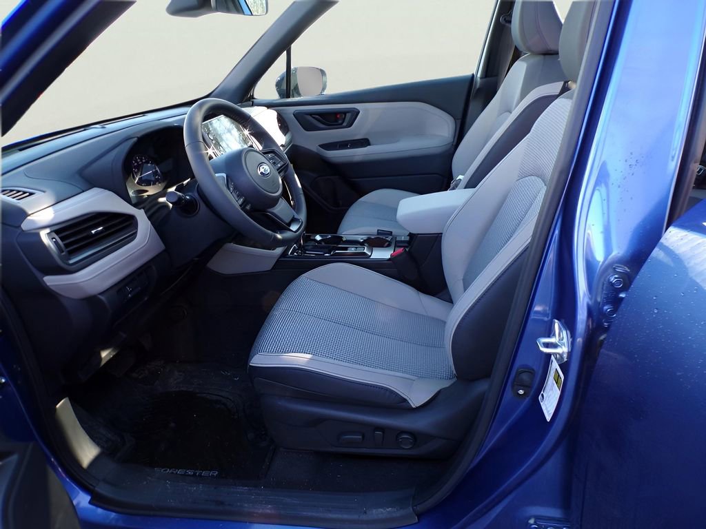 Used 2026 Subaru Forester Premium image 17