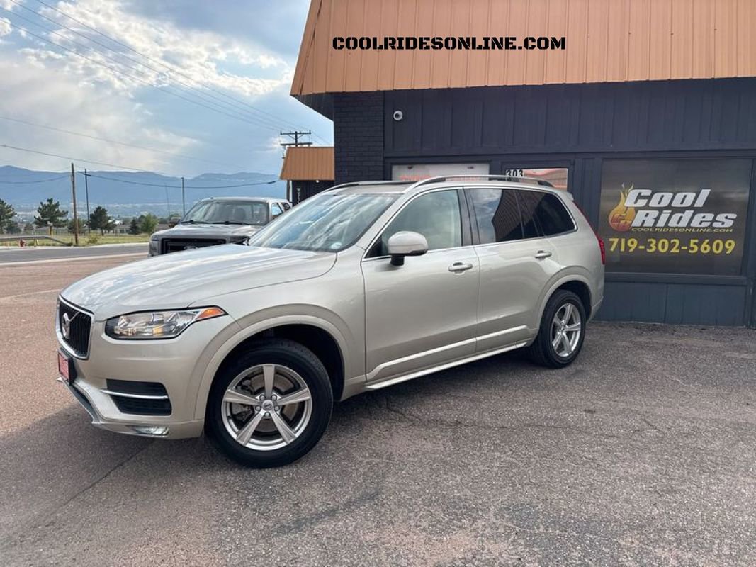 Used 2016 Volvo XC90 T5 Momentum AWD/4WD image 1