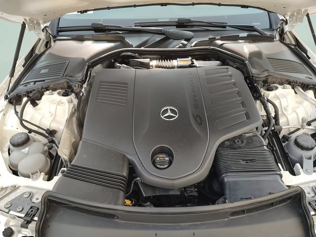 Used 2025 Mercedes-Benz CLE 450 4MATIC Coupe image 32