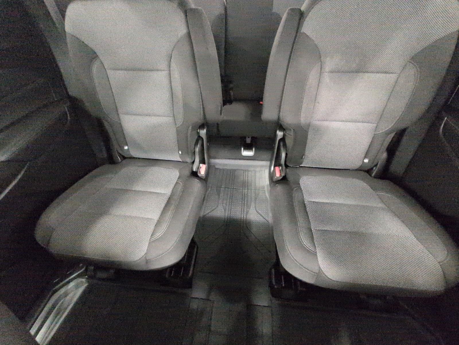 Used 2023 Chevrolet Traverse LT w/ LPO, Floor Liner Package AWD/4WD image 25