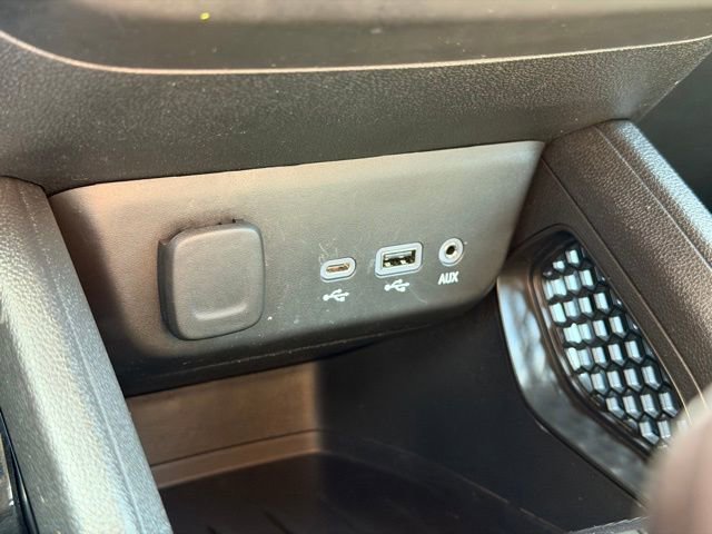 Certified 2023 Chevrolet TrailBlazer LT w/ Convenience Package FWD image 16