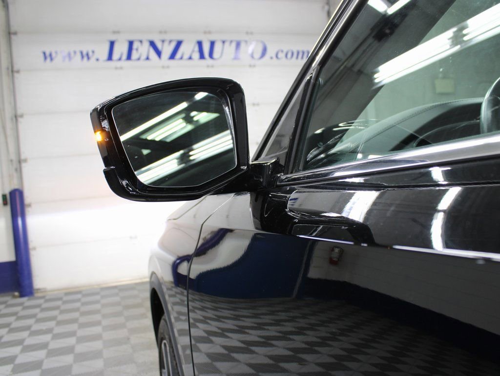 Used 2023 Acura MDX SH-AWD w/ Technology Package image 61