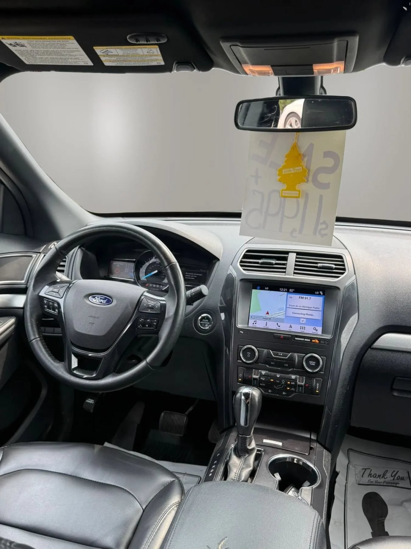 Used 2019 Ford Explorer XLT w/ Equipment Group 202A FWD image 14
