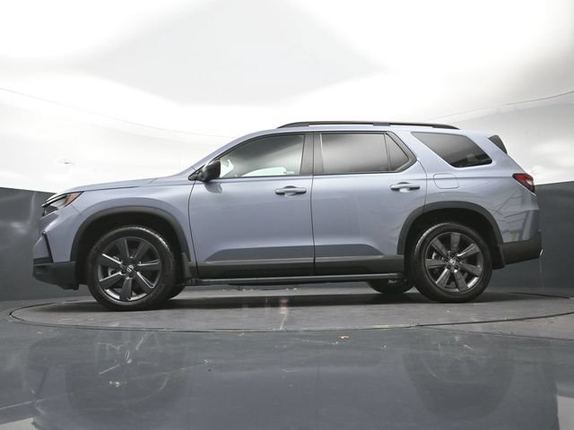 Used 2025 Honda Pilot Sport image 34